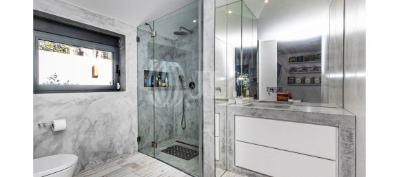 6 bedrooms Villa in Cascais, Portugal No. 170866 13