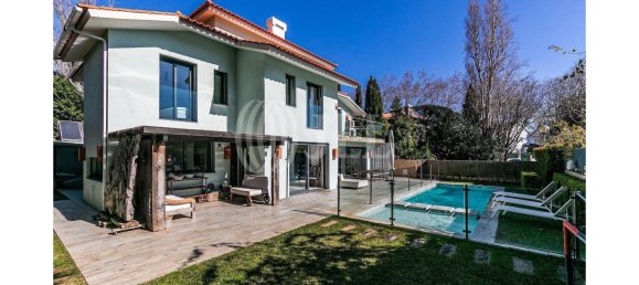 6 bedrooms Villa in Cascais, Portugal No. 170866 2