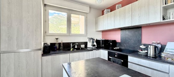 3 غرف نوم منزل ذو طابقين في Saint-Alban-Leysse, France رقم 339248 4