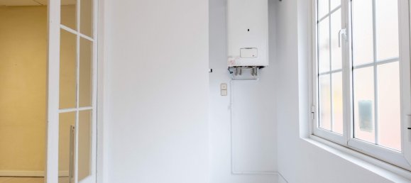 4 bedrooms Apartment in Zaragoza, Spain No. 61382 8