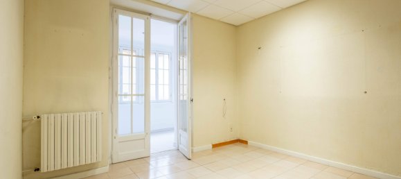 4 bedrooms Apartment in Zaragoza, Spain No. 61382 14