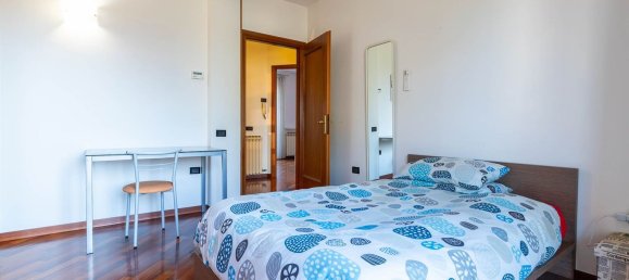 6 rooms Villa in Ivrea, Italy No. 53220 34