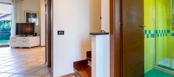 6 rooms Villa in Ivrea, Italy No. 53220 49