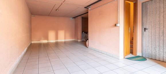 6 rooms Villa in Ivrea, Italy No. 53220 40