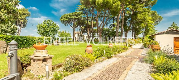 5 غرف نوم فيلا في Frascati, Italy رقم 68617 31