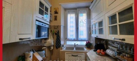 5 bedrooms Apartment in Rome, Italy No. 330867 45