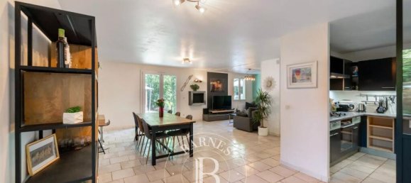 3 bedrooms Villa in Roquefort-les-Pins, France No. 343538 6