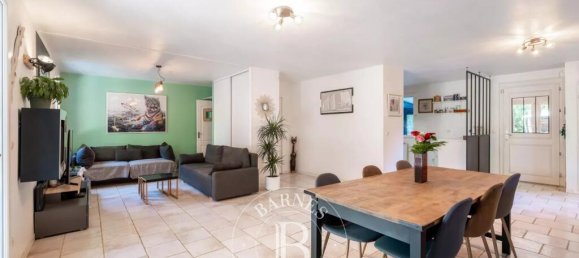 3 bedrooms Villa in Roquefort-les-Pins, France No. 343538 7