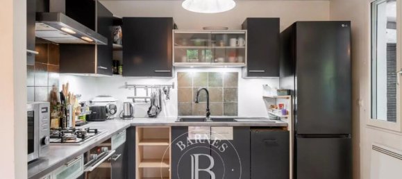 3 bedrooms Villa in Roquefort-les-Pins, France No. 343538 4