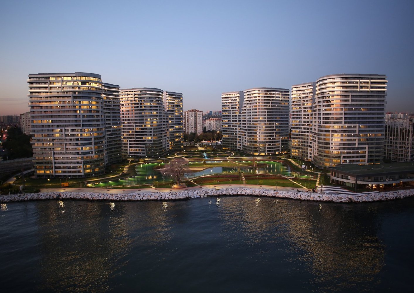 Apartment 4+1 in Istanbul, Turkey No. 25065