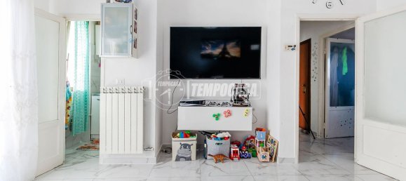 2 rooms Apartment in Cormano, Italy No. 257709 9