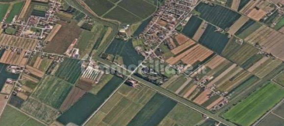 3 bedrooms Villa in San Donà di Piave, Italy No. 305569 16