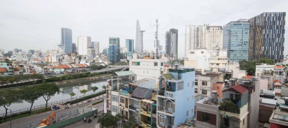 Studio in District 4, Vietnam No. 16095 8