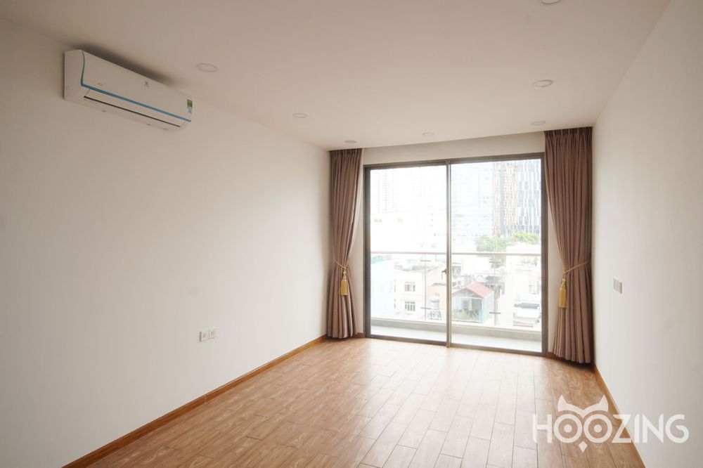 Studio in District 4, Vietnam No. 16095