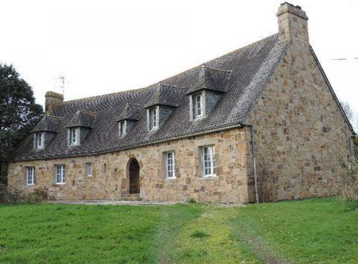 6 Schlafzimmer Haus in Begard, France, Nr. 29361