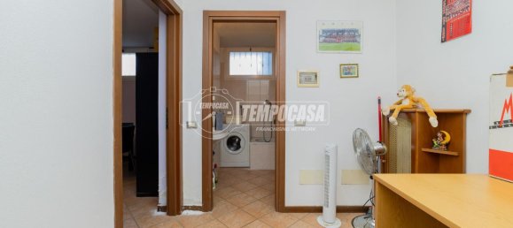 2 rooms Apartment in Masate, Italy No. 42637 22