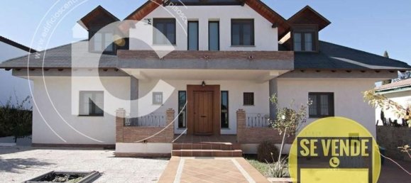 5 bedrooms House in Granada, Spain No. 135434 14