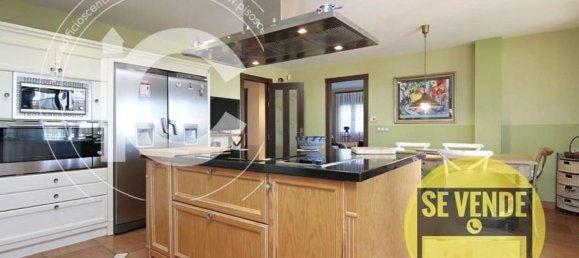 5 bedrooms House in Granada, Spain No. 135434 16