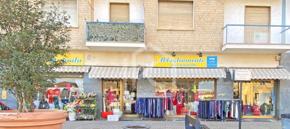1 room Commercial property in Avigliana, Italy No. 143680 4