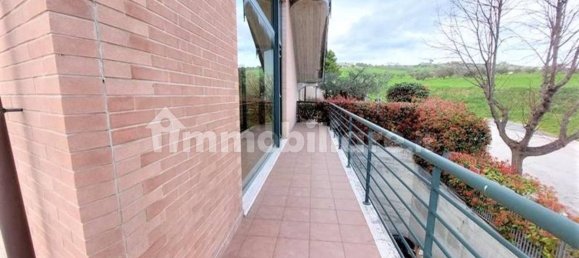 Almacén en Porto San Giorgio, Italy 550 m² No. 318872 4