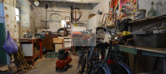 8-Zimmer Haus in Lucca, Italy, Nr. 159145 6