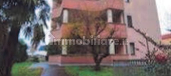 4 bedrooms Apartment in Legnano, Italy No. 260817 9