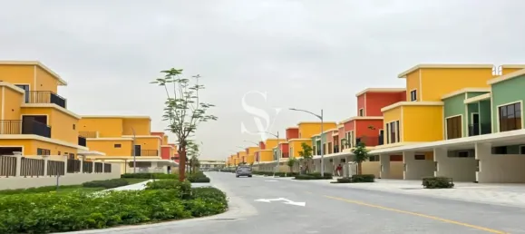 5 dormitorios adosado en venta en Damac Lagoons, Dubai, UAE № 195535 3