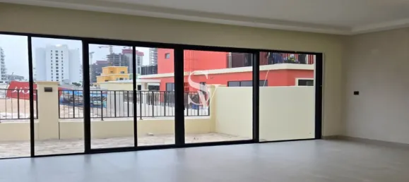 5 dormitorios adosado en venta en Damac Lagoons, Dubai, UAE № 195535 4