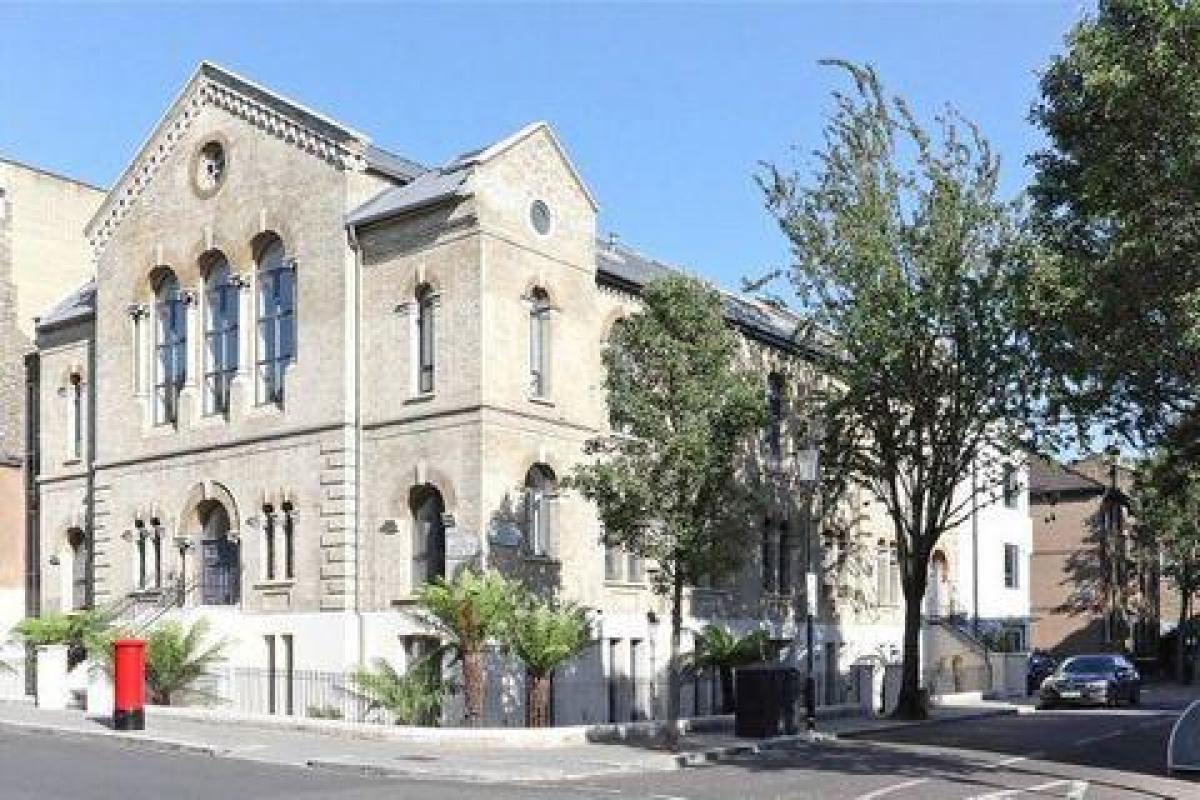 2 bedrooms Condo in London, United Kingdom No. 515