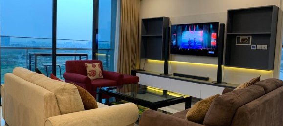 3 bedrooms Apartment in District 1, Vietnam No. 18389 4