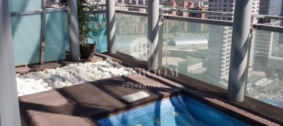 3 bedrooms Penthouse in Sant Marti, Spain No. 20758 6