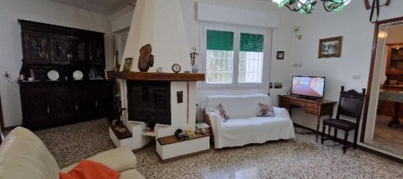 Villa de 7 divisões em Montese, Italy N.º 235560 3