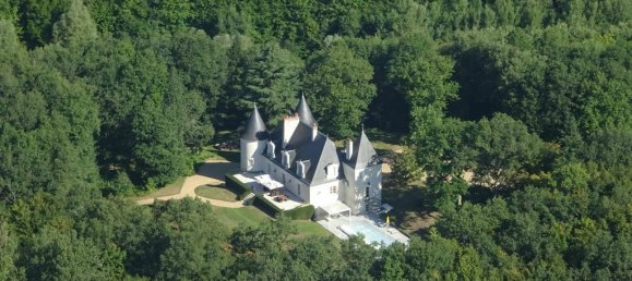 6 bedrooms Castles in Tours, France No. 349948 2