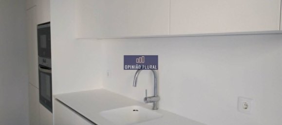 4 bedrooms Apartment in Porto, Portugal No. 78914 7