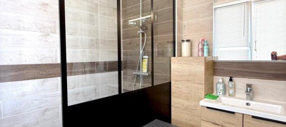 Casa de 2 dormitorios en Saintes, France No. 345005 8