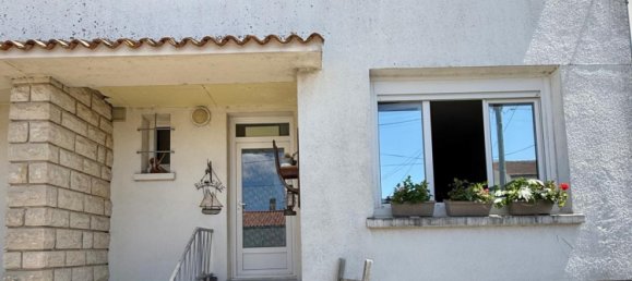 Casa de 2 dormitorios en Saintes, France No. 345005 10