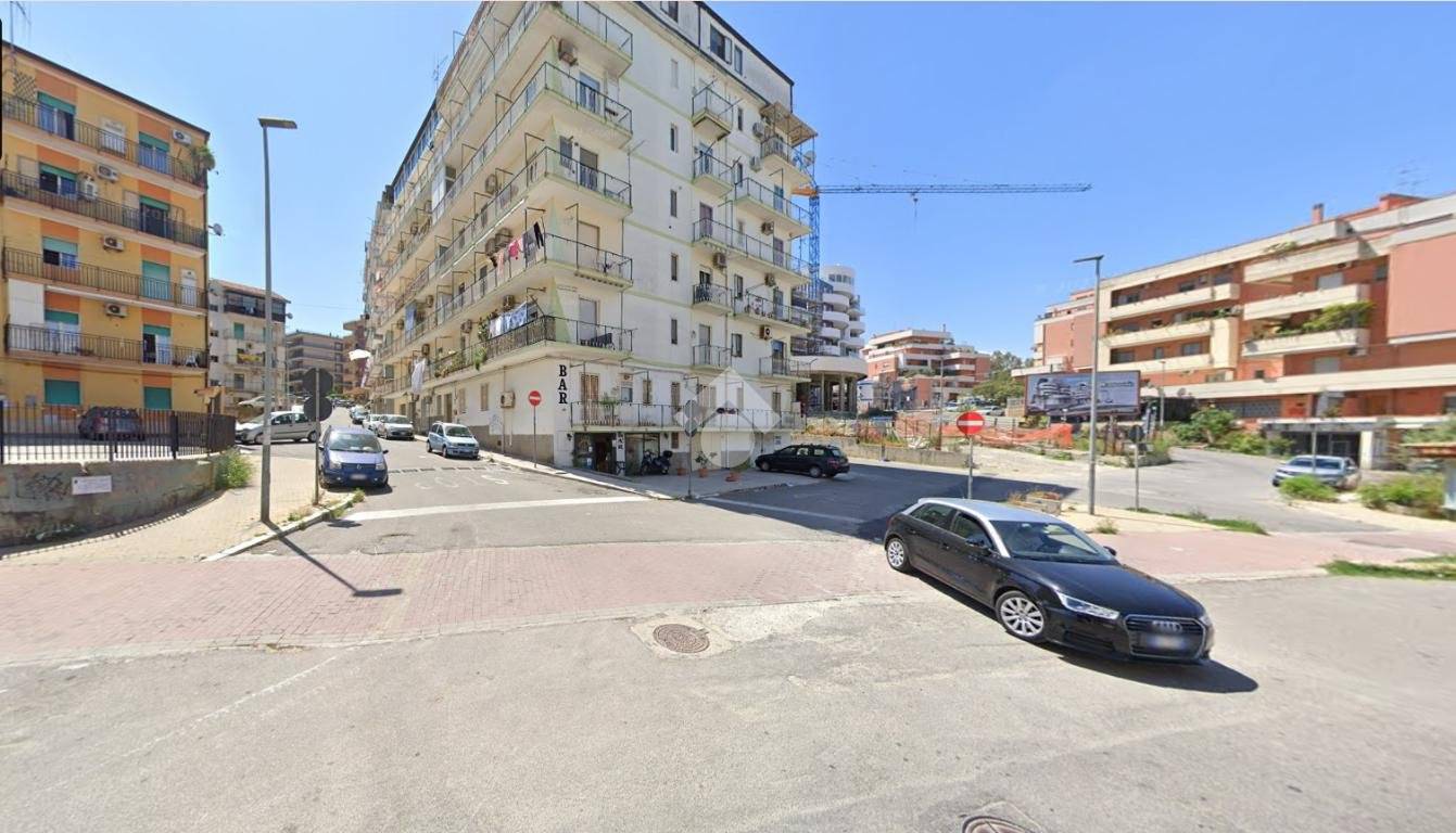 Apartamento T2 em Crotone, Italy N.º 38486