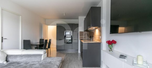 2 bedrooms Apartment in Alfortville, France No. 179043 2