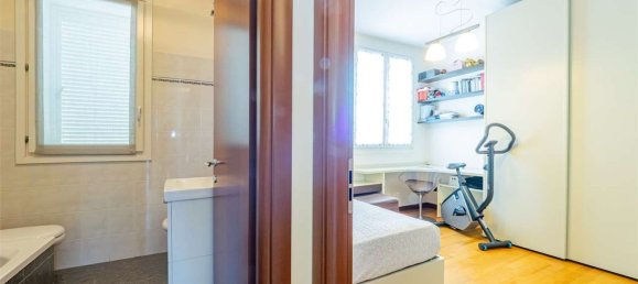 4غرفة شقة في Besana in Brianza, Italy رقم 82212 35