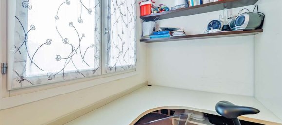 4غرفة شقة في Besana in Brianza, Italy رقم 82212 42