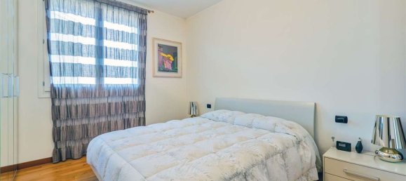 4غرفة شقة في Besana in Brianza, Italy رقم 82212 39