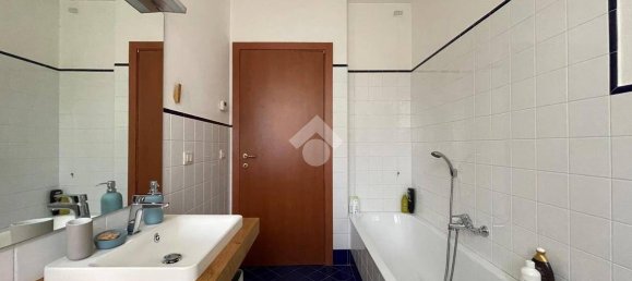 2 bedrooms Apartment in Carbonera, Italy No. 275199 19