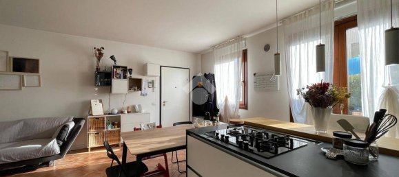 2 bedrooms Apartment in Carbonera, Italy No. 275199 6