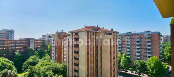 Apartamento T2 em Sesto San Giovanni, Italy N.º 354288 4