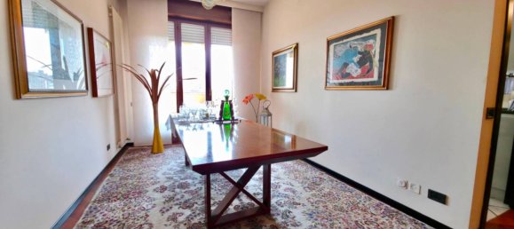 Apartamento T2 em Sesto San Giovanni, Italy N.º 354288 8