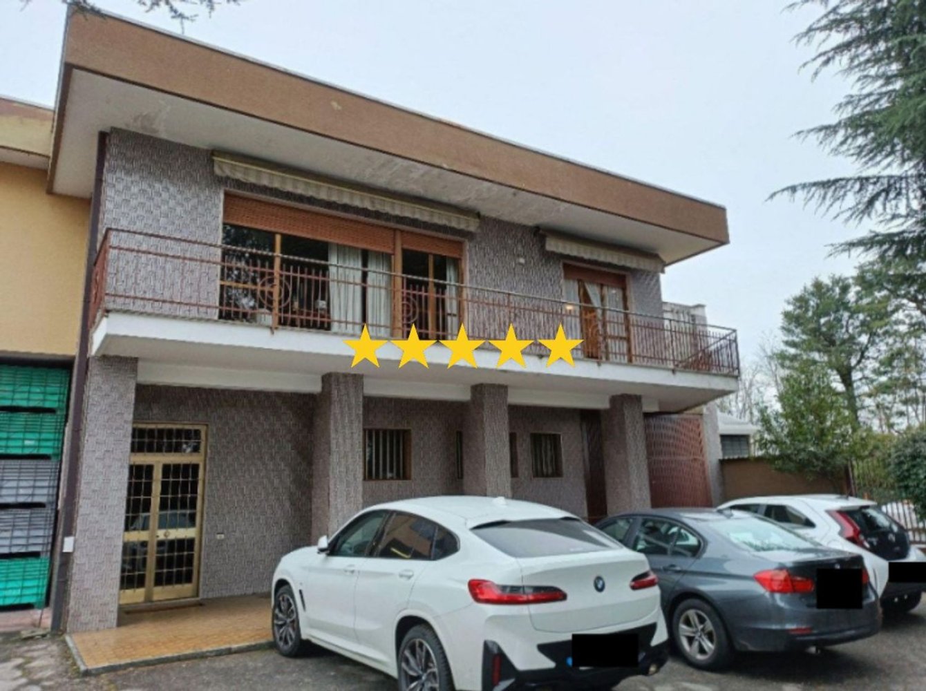 7 rooms Villa in Samarate, Italy No. 334221