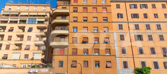 2 bedrooms Apartment in Rome, Italy No. 323608 24