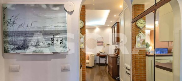 2 bedrooms Apartment in Rome, Italy No. 323608 12