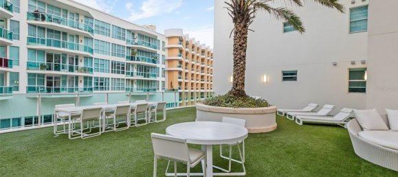 2 bedrooms Condo in San Juan, Puerto Rico No. 29 13