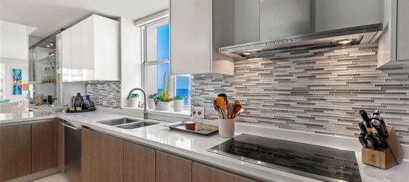 2 bedrooms Condo in San Juan, Puerto Rico No. 29 4